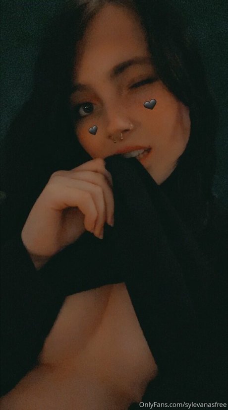 sylevanasfree xxx model photos