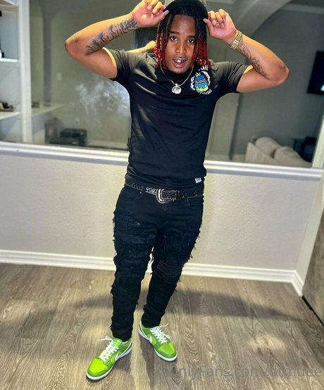 busty redhead onlyfans beautiful images