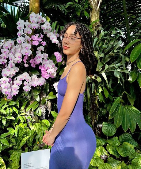 ewmxt beautiful actress pictures