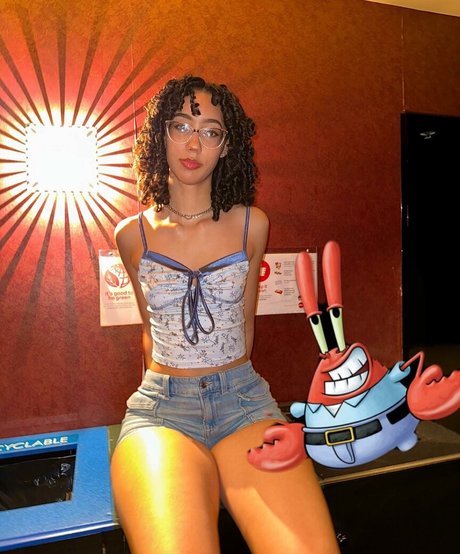 ewmxt adult model pics