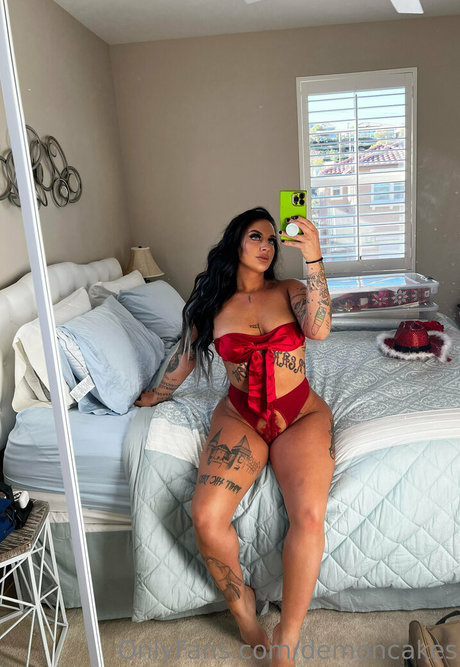 asian top onlyfans top image