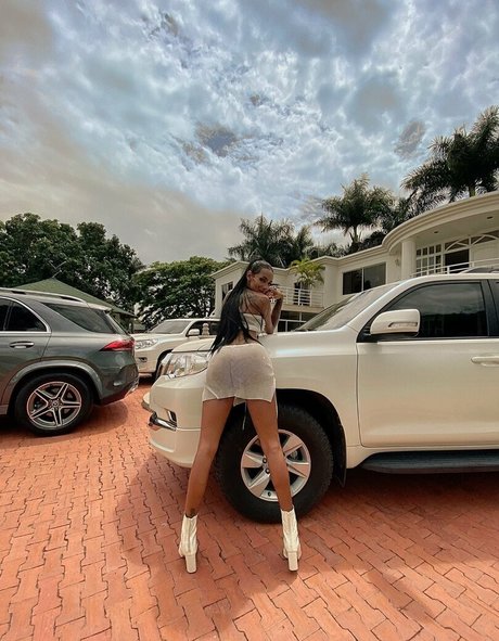 Laura Saenz pornstar best images