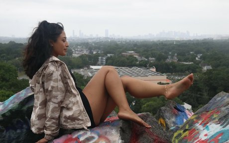 Joeys Feet Girls pretty pornstar pic