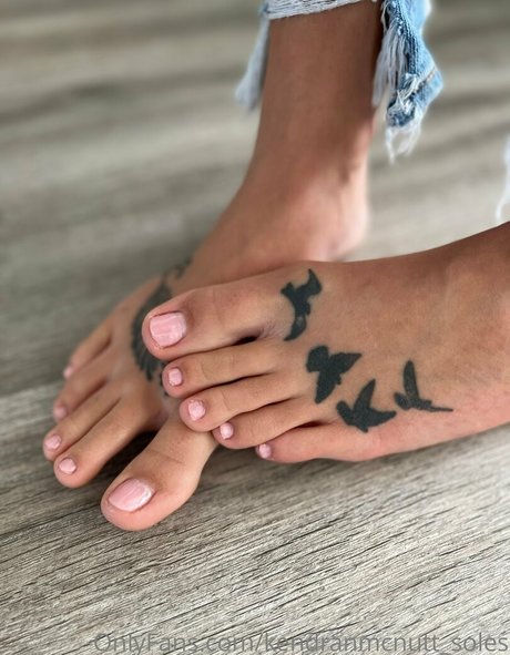 yafavgirlkx2 pornstar sex photo