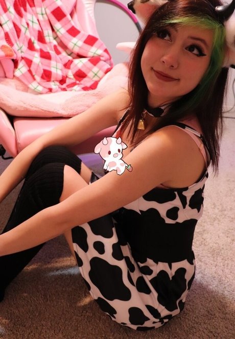 Bunimilk erotic star photo