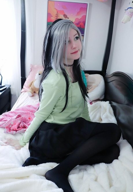 Bunimilk pretty pornstar photos