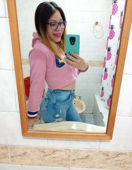 lunaestrella10 hd pornstar image