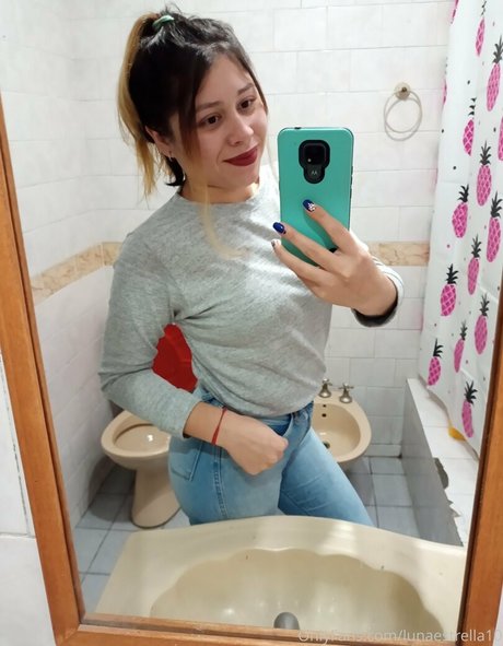 lunaestrella10 best model pics