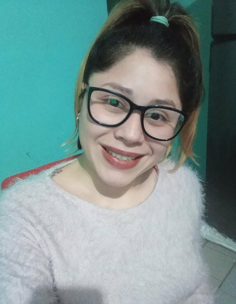 lunaestrella10 naked star image