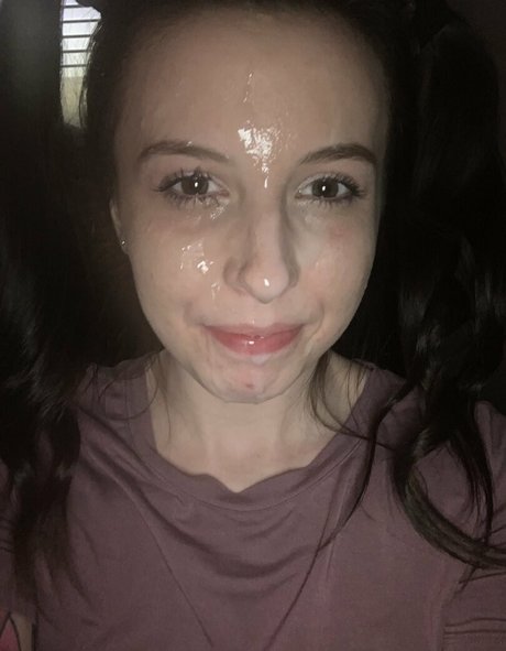 tittikitti pornstar top photo