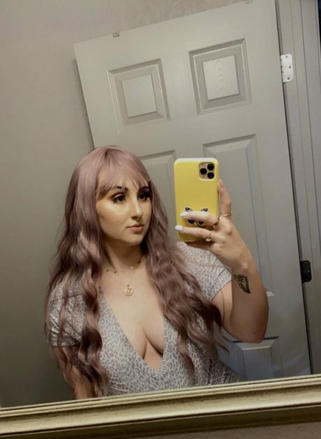 danidarkovip sexy model pics