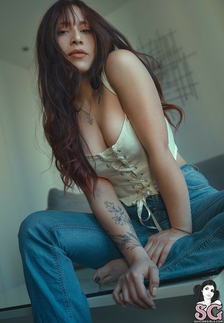 Kamikasered hot actress photo