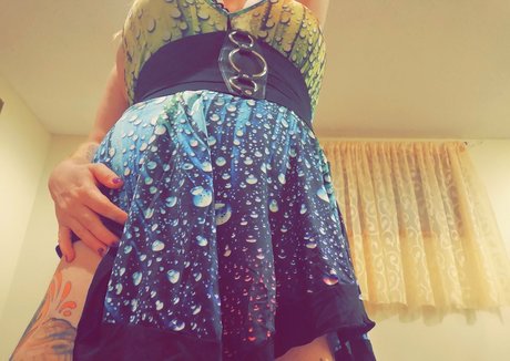 gingerkat420free naked star galleries