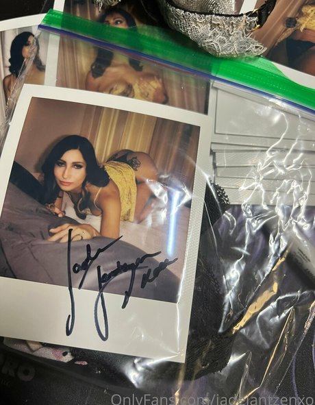 jadejantzenxo model beautiful photo