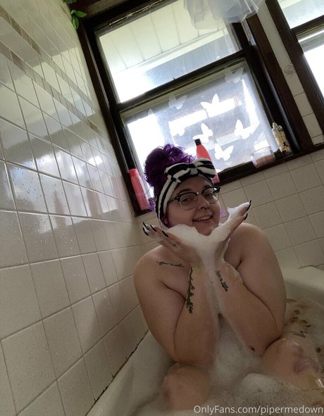 pipermedown beautiful actress photo