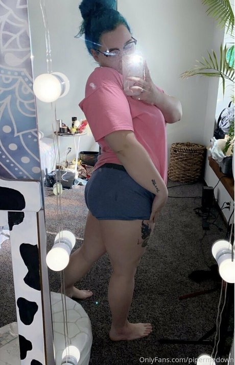 pipermedown star nudes images