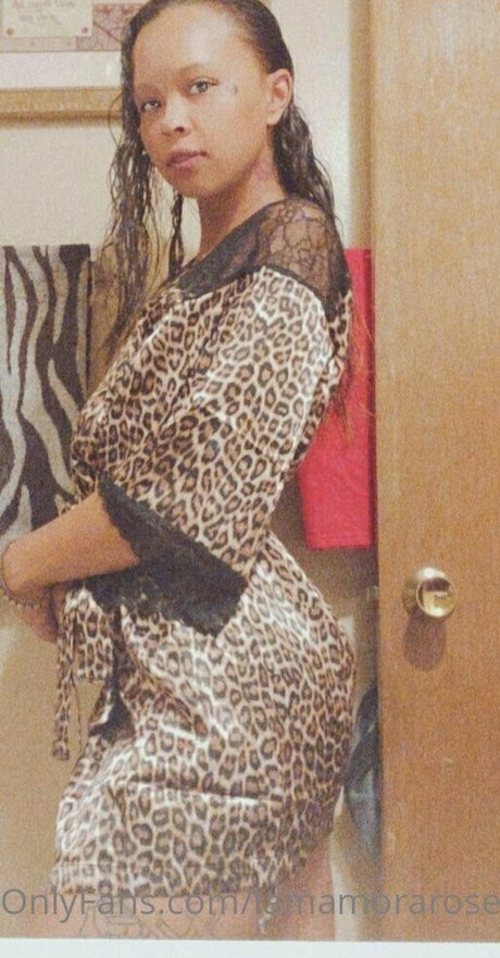 iamamorarose free model images