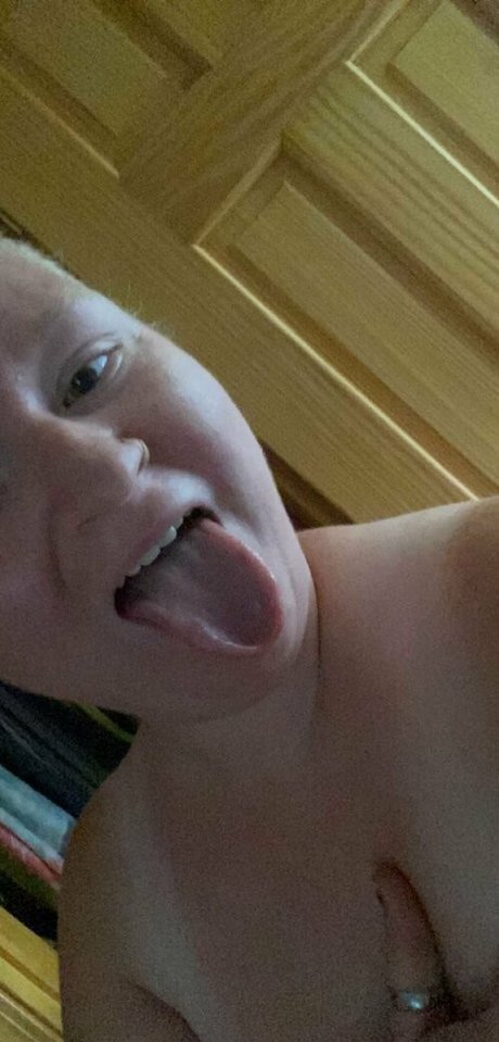 brittylynn09 pornographic actress picture