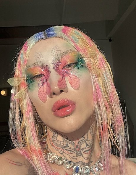 mochimochisosweet pretty pornstar img