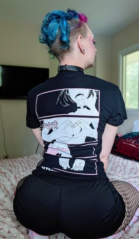 bunnyyojimbofree model naked gallery