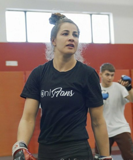 jasvicious naked actress images