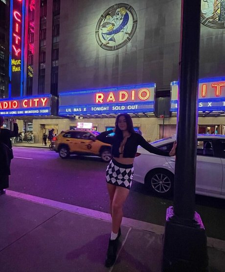 midget nude onlyfans free naked photos