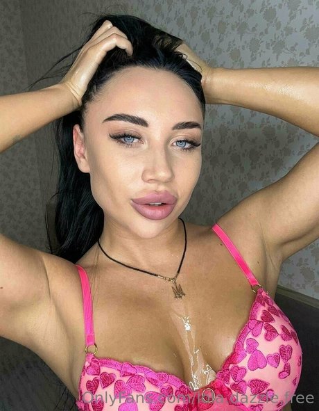 lola dazzle free model sexy gallery