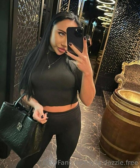 lola dazzle free nudes model galleries