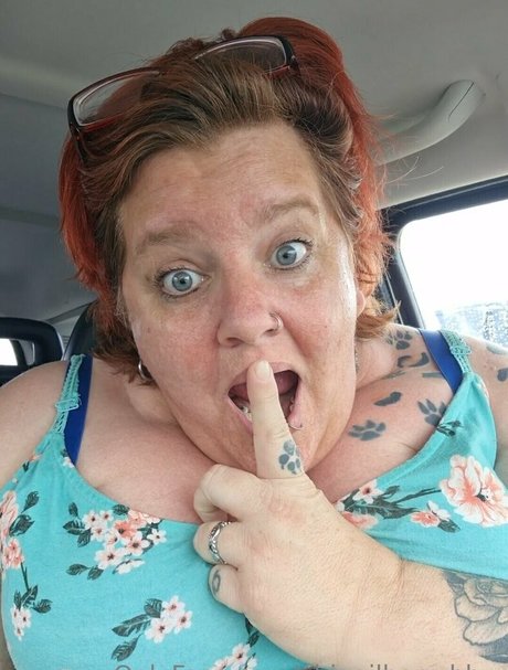 abigailbarrybbw pornstar top image