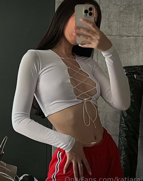 Katiaraif model exclusive pic