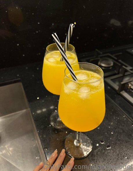 lolaellemodel star erotic image