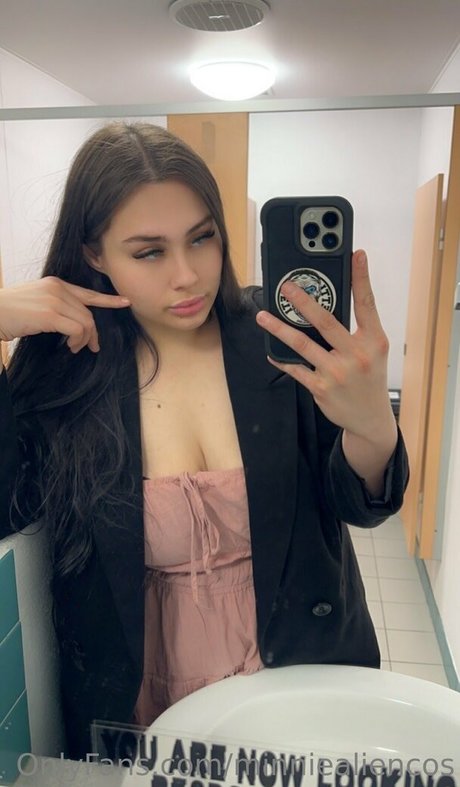 minniealiencos pornstar free galleries