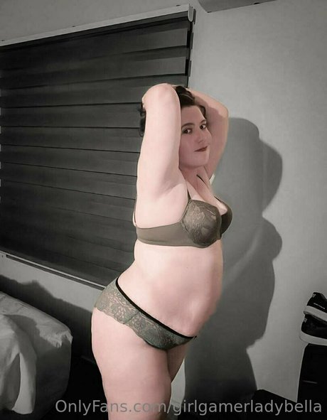 tiny onlyfans naked galleries