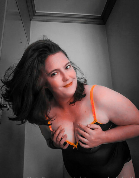 girlgamerladybella pretty star archive