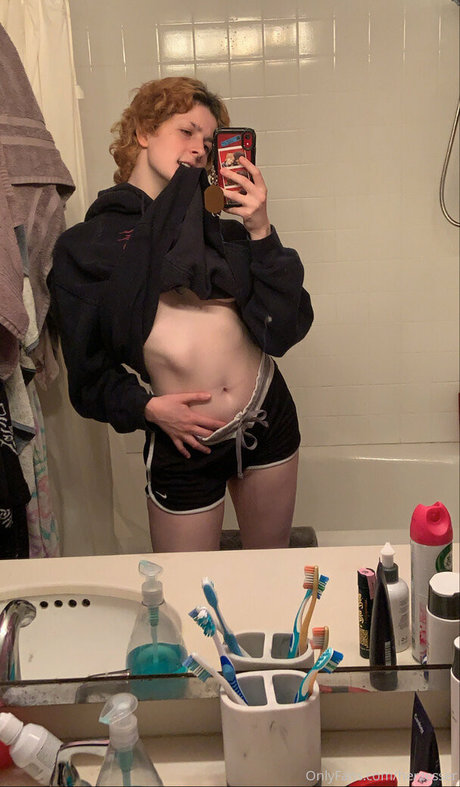 herzesser porn model pic