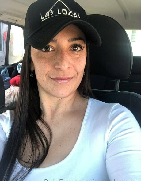 sashalopezzz model exclusive photo