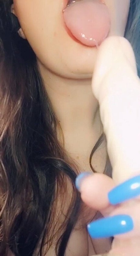 nikkirear nudes star photos