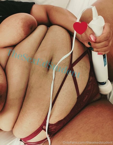 leonadelioness pornstar hot picture