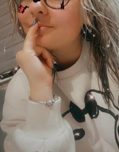 suuusanahfree hd model images