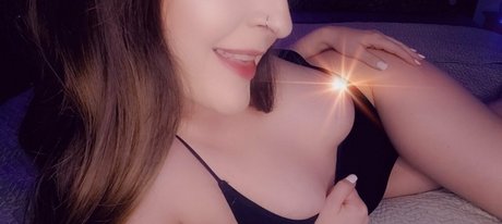 lilliannelakewood pornstar adult images