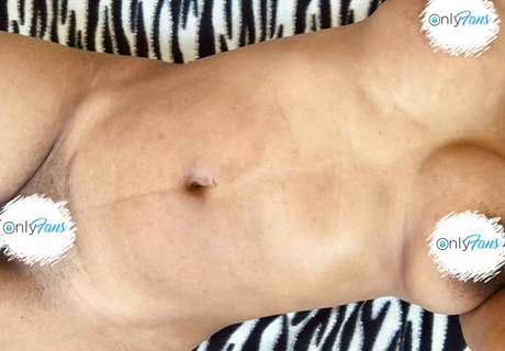 mojinafree pornographic model archive