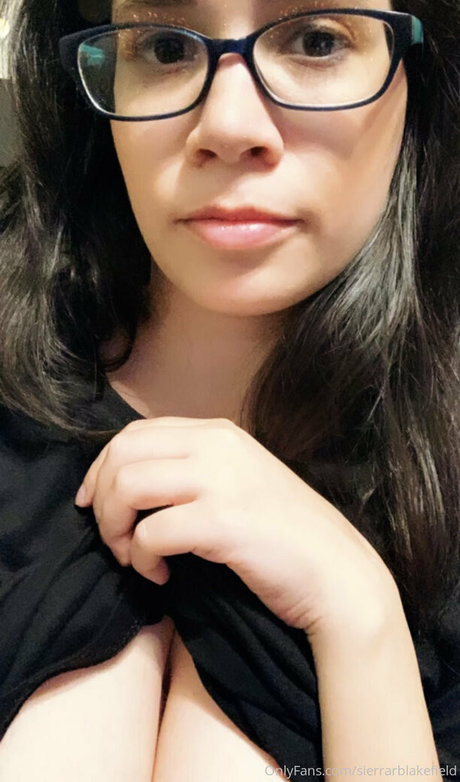 sierrarblakefield pornstar erotic photo