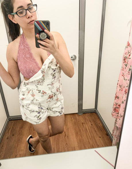 sierrarblakefield beautiful model pics