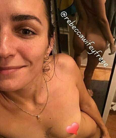 issaa0 free pornstar pic