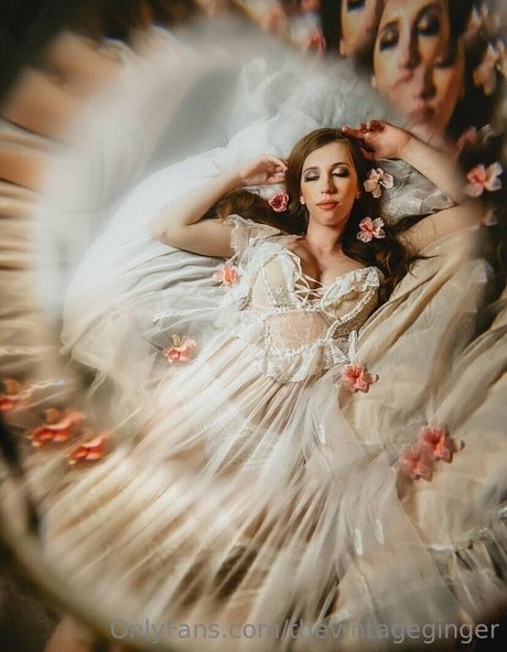 thevintageginger model hd pictures