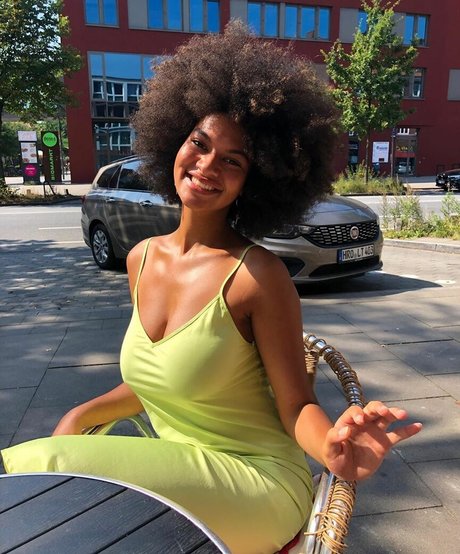 Ange Sophie Reich pornstar sex archive