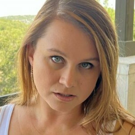 abouttheboobsvip Profile pic