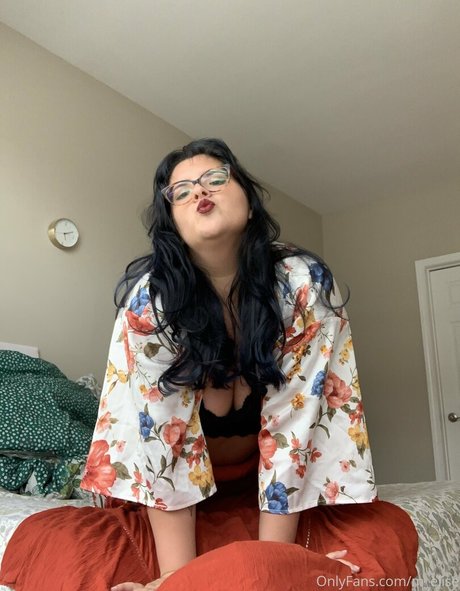 m elise pornstar nudes gallery