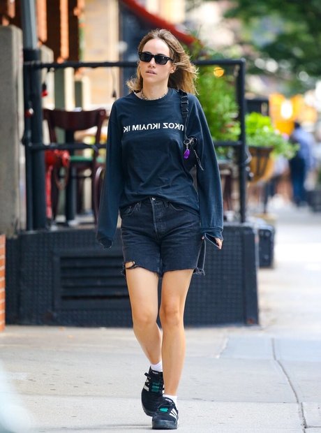 Suki Waterhouse exclusive pornstar picture