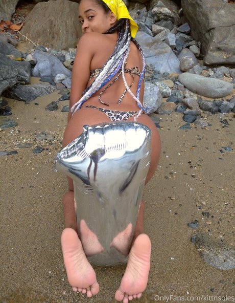 kittnsoles porn star image